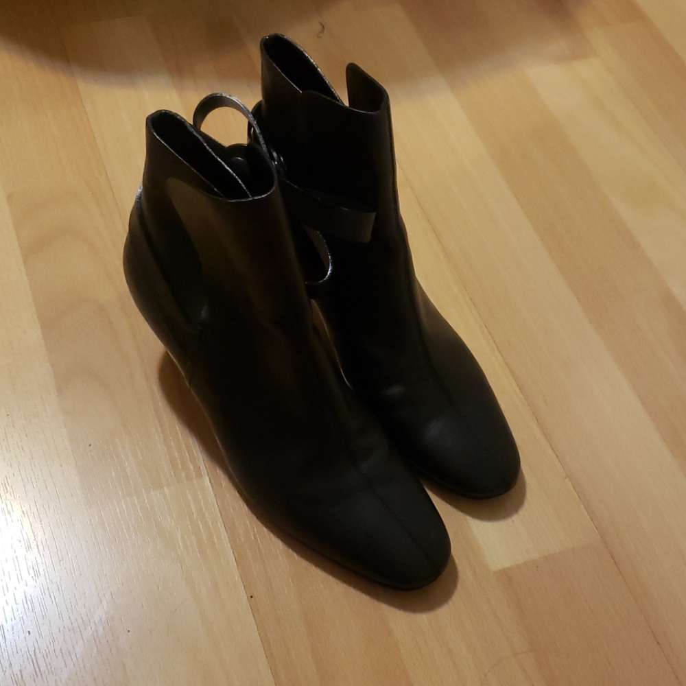 Black ankle booties